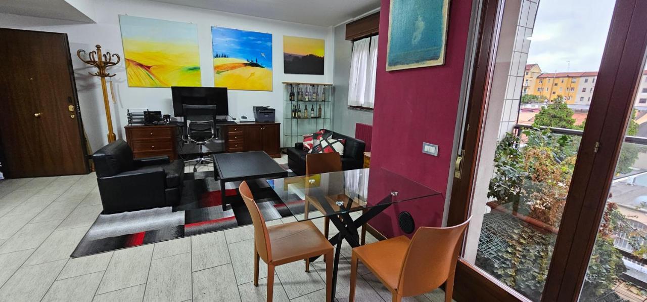 Milan Condo Ideal For Families,Pets,Business מראה חיצוני תמונה